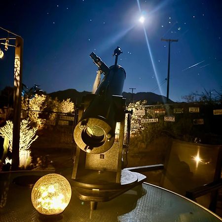 Float Pool, Hot Tub, Sauna, Views, Telescope-Skywatchers Haven Joshua Tree Eksteriør bilde